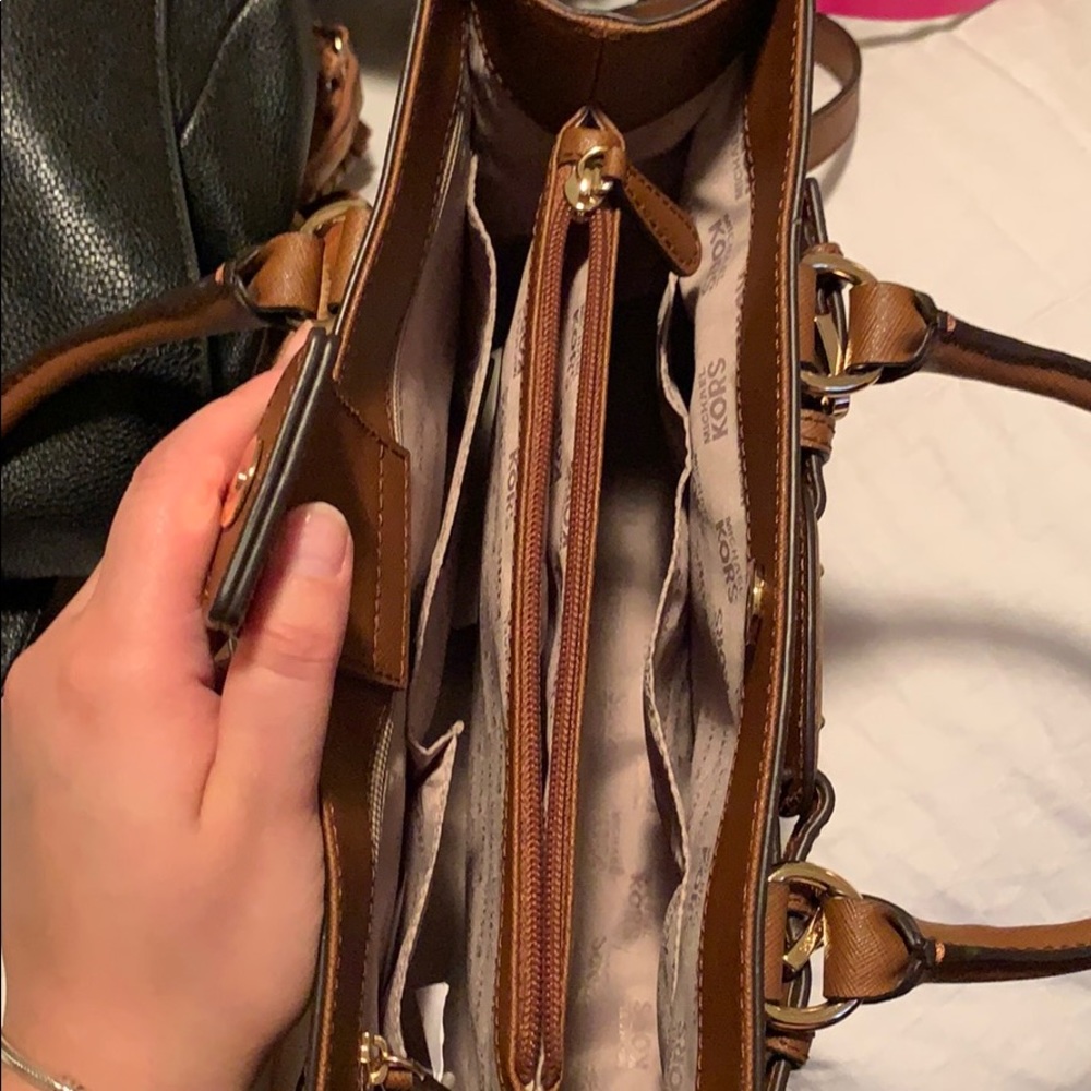 MK Hamilton bag - Picture 2 of 3